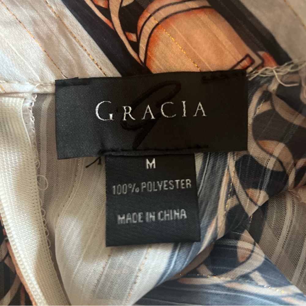 GRACIA semi sheer long bishop sleeve chain pattern top - Picture 9 of 9
